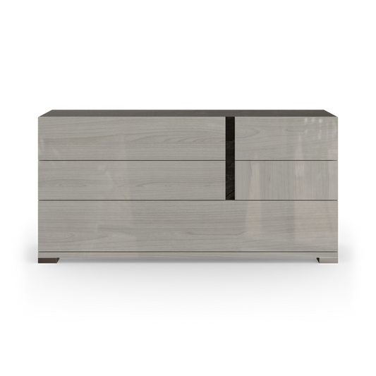Dina Dresser